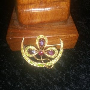 Vintage gold brooche